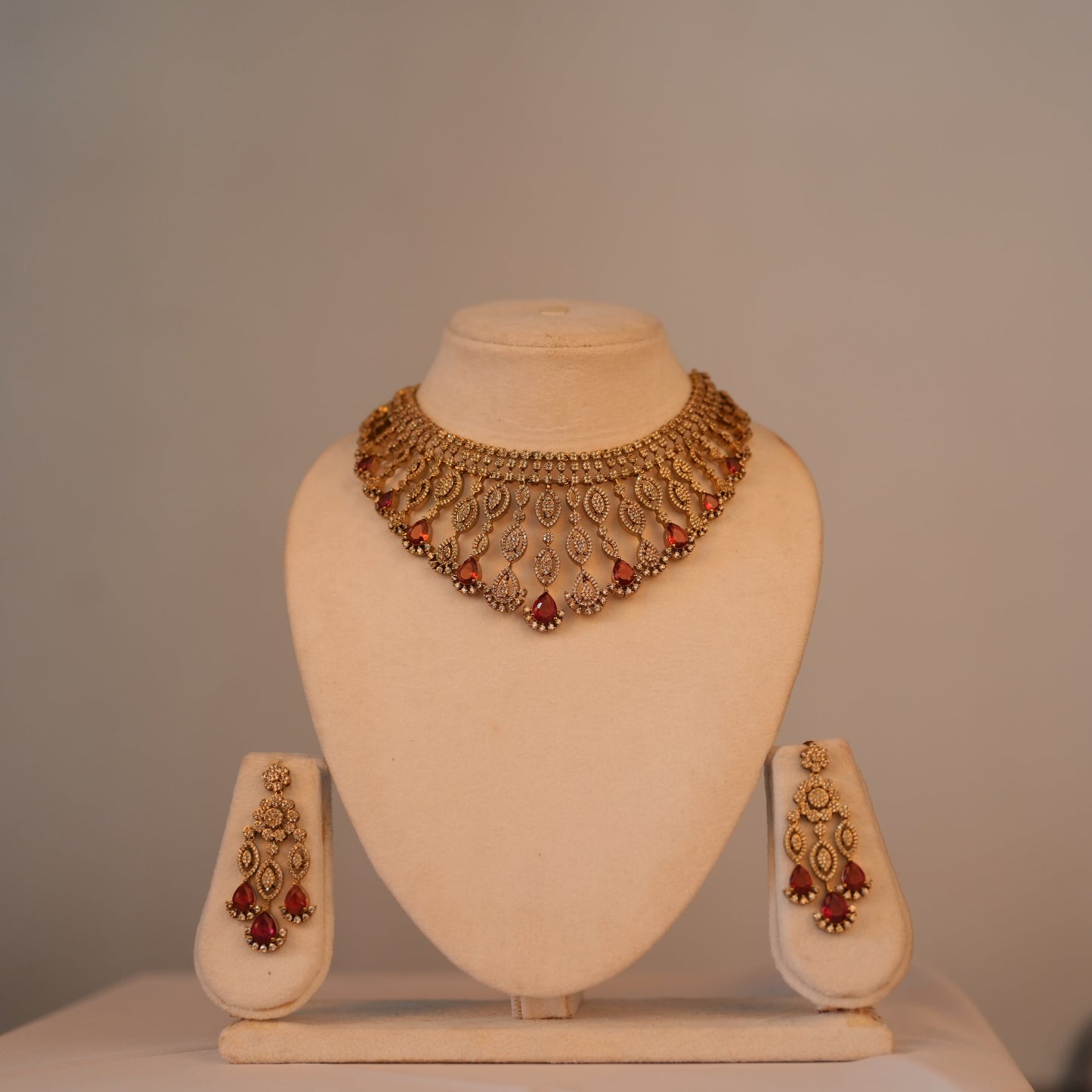 Afsana Necklace Set