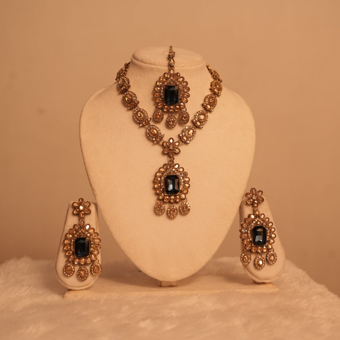 Ruksana Necklace Set