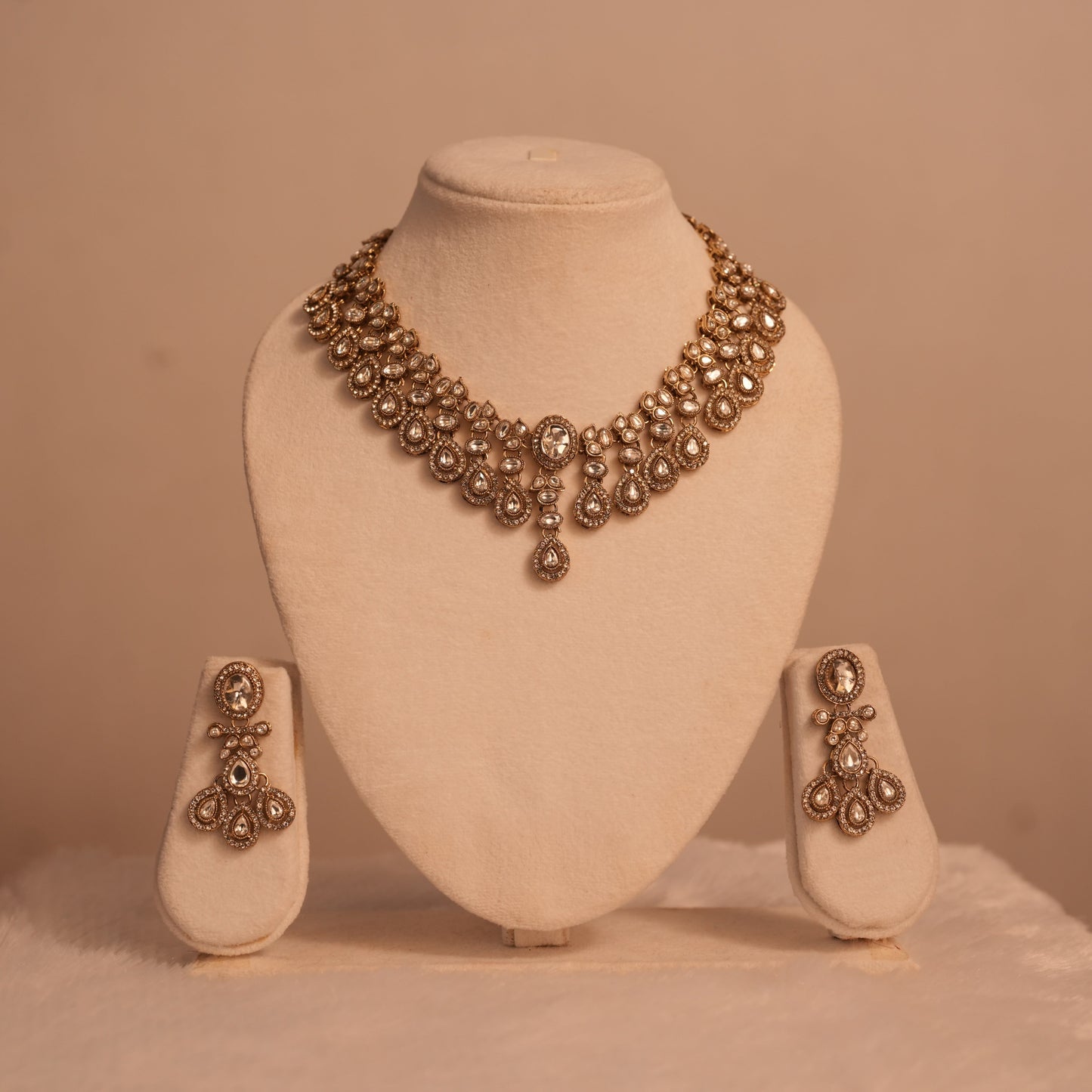 Golden Heirloom Necklace Set