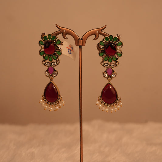 Ratna Pushpa Drop Earrings