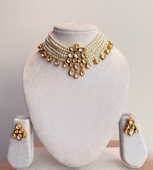 Royal Kundan Pearl Choker Set