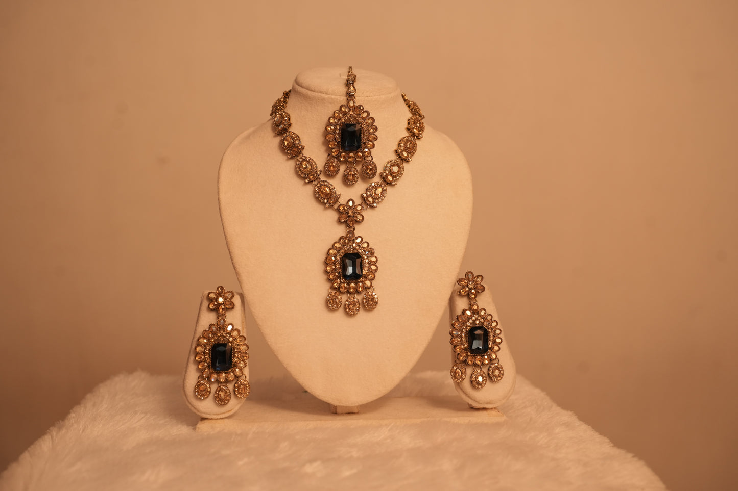 Ruksana Polki Necklace Set