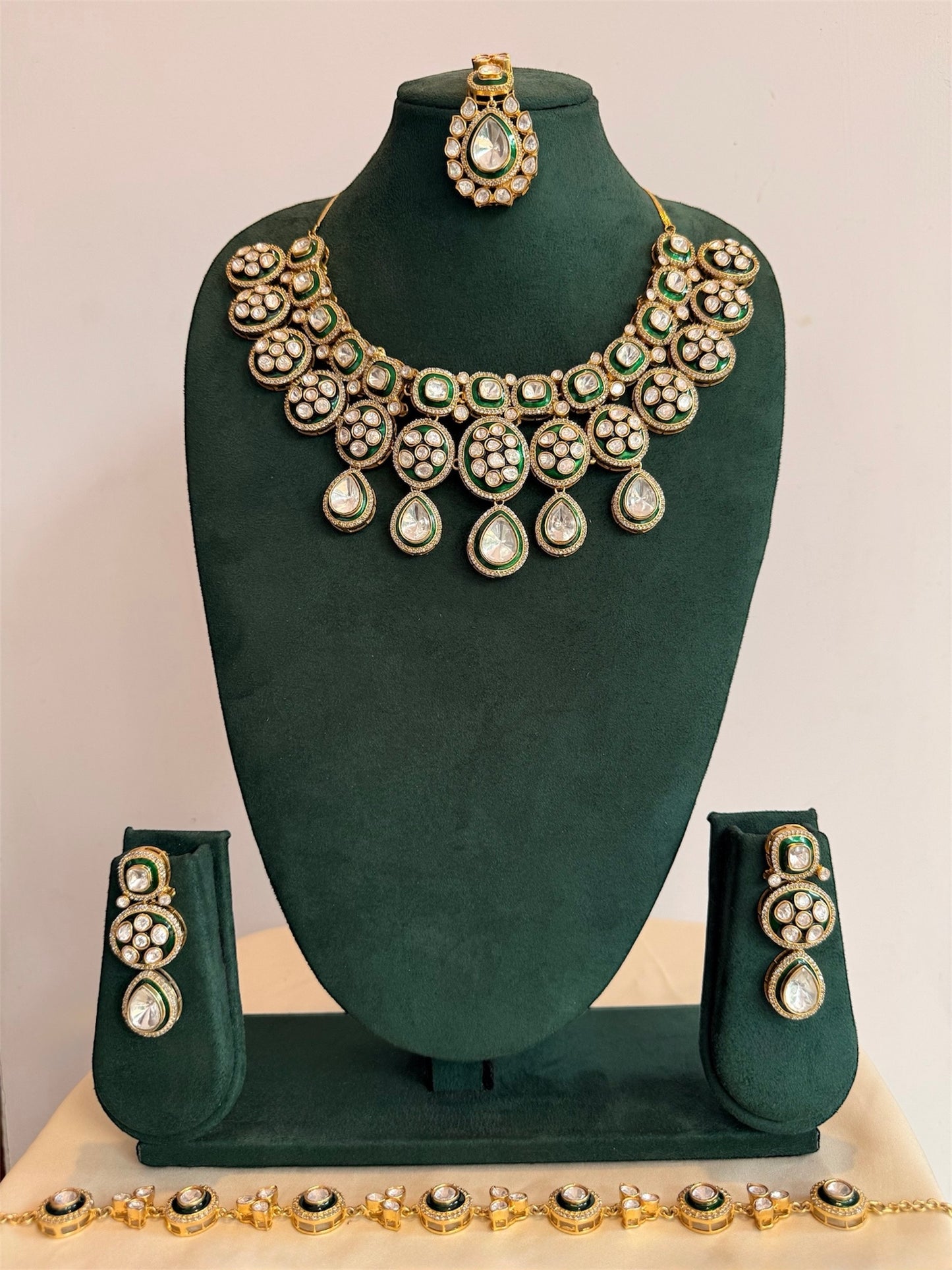 The Kiana Royal Bridal Set